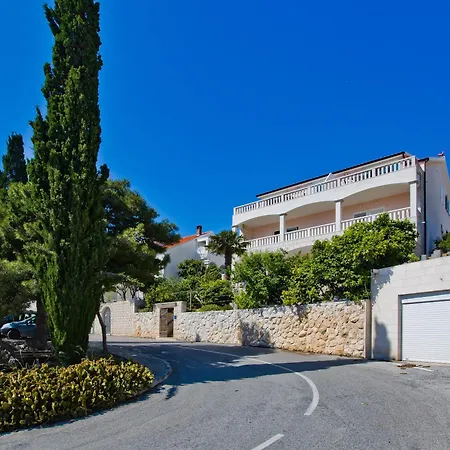 Hvar 公寓